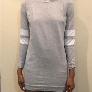 Sweatshirt dress